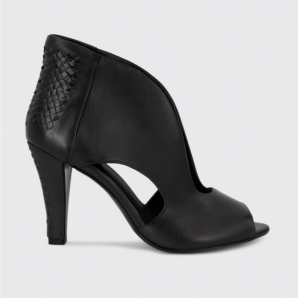 Elliott Lucca Alessandra Peep Toe Woven Heel Black Booties Size 7
